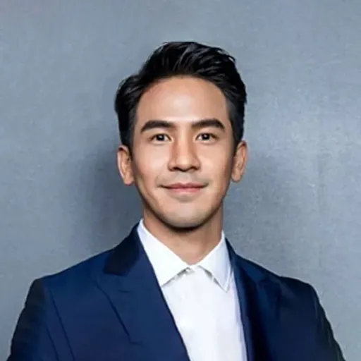 CEO Trần Uyển Ban
